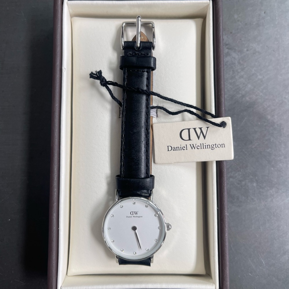 Daniel Wellington Classy Sheffield Watch